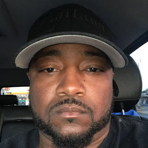 Meet your Posher, Derrell